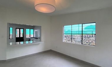 VENDO BONITA CASA CON ALBERCA EN TETELCINGO CUAUTLA MORELOS