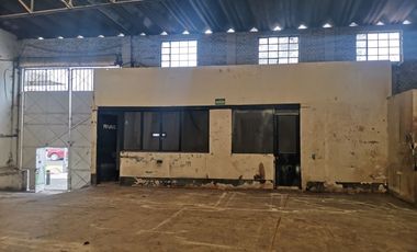 BODEGA EN VENTA EN MEZQUITAN COUNTRY