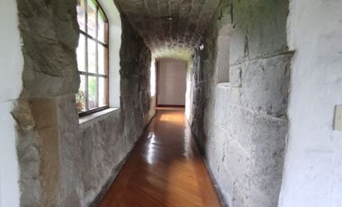 VENTA HERMOSA CASA INDEPENDIENTE LA ARMENIA SECTOR CONOCOTO