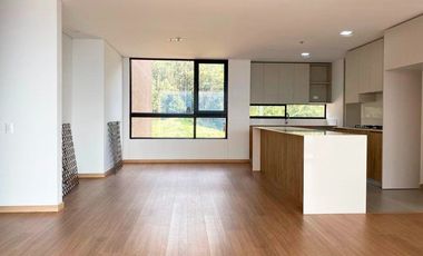 PR17609 Apartamento en arriendo en el sector Cola del Zorro