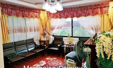 HOUSE & LOT FOR SALE