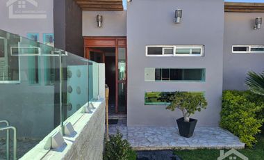 HERMOSA CASA EN VENTA CON ALBERCA EN TIZAYUCA, SE ACEPTA PERMUTA por CASA EN ZONA PLATEADA o SAN JAVIER
