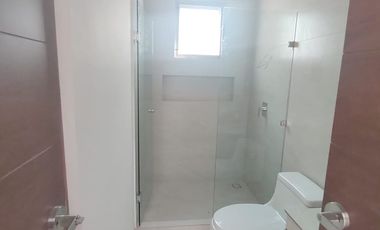 Casa Renta Residencial aqua 4 recámaras con estudio