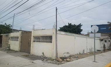 Casa en venta Salinas 125m2 Santa Paula provincia de Santa Elena esquinera