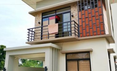 FOR SALE HOUSES AT WOODWAY TOWNHOMES 2 AT TALISAY CITY,CEBU
