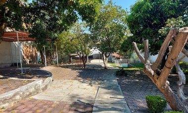 Propiedad en venta en Alta Vista para colegio o desarrollo