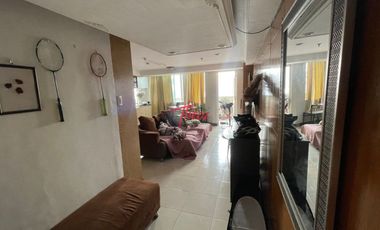 2 BEDROOM FULLY FURNISHED @ ROYAL PLAZA FOR LEASE