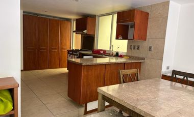 CASA EN VENTA EN FRAC. RESIDENCIAL BOSQUES DE ANGELOPOLIS