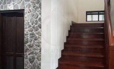 For Sale 2 bedrooms Oriental Beach Resort