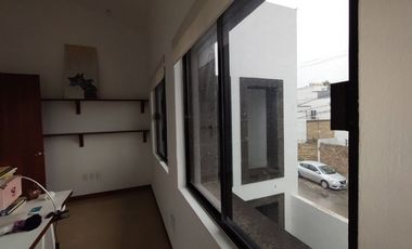 CASA VENTA LOMAS 4A IDEAL PARA NEGOCIO U OFICINA