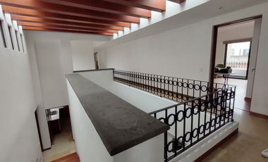 CASA VENTA LOMAS 4A IDEAL PARA NEGOCIO U OFICINA