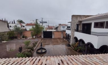 CASA VENTA LOMAS 4A IDEAL PARA NEGOCIO U OFICINA