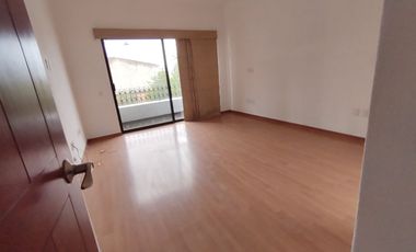 CASA VENTA LOMAS 4A IDEAL PARA NEGOCIO U OFICINA