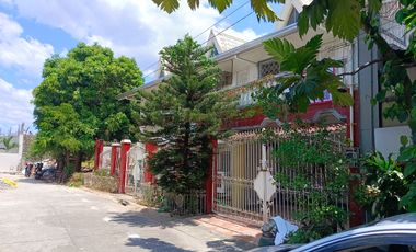 276 Sqm Lot Area, 7 BR, 3 T&B, 3 toilets, 2 carpark - RUSH Sale Metrovilla Valenzuela City