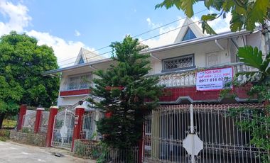 276 Sqm Lot Area, 7 BR, 3 T&B, 3 toilets, 2 carpark - RUSH Sale Metrovilla Valenzuela City