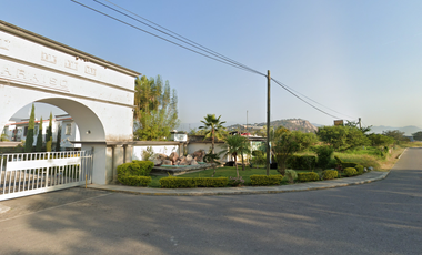 ¡¡Atención Inversionistas!! Amplia y linda Casa en Remate Bancario Col. Yautepec, Morelos.