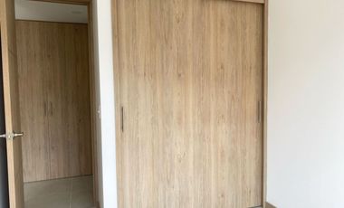 PR21325 Apartamento en arriendo en el sector Camino Verde