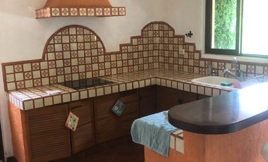 CLUB DE GOLF LA CEIBA  VENTA DE CASA FRENTE AL CAMPO DE GOLF CON EXCELENTE PRECIO!
