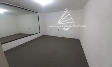 ESQUINA COMERCIAL EN PARQUE RESIDENCIAL COACALCO 4 LOCALES Y SALON DE EVENTOS CON TERRAZA