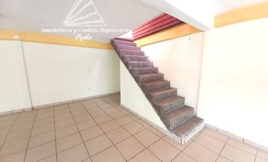 ESQUINA COMERCIAL EN PARQUE RESIDENCIAL COACALCO 4 LOCALES Y SALON DE EVENTOS CON TERRAZA