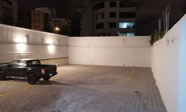RENTO SUITE CON ESTACIONAMIENTO SECTOR EL BOSQUE