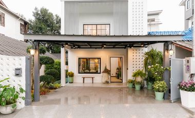 3 bed townhouse for sale in Pa Daet, Muang Chiang Mai