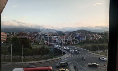 DUPLEX EN RENTA, AMOBLADO, COLISEO MAYOR - TRANVIA