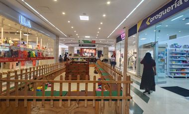 LOCAL COMERCIAL EN VENTA LA FLORIDA CENTRO COMERCIAL FLORIDABLANCA