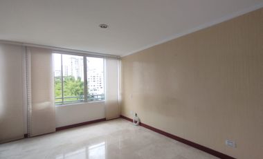 Apartamento en Arriendo en Pinares
