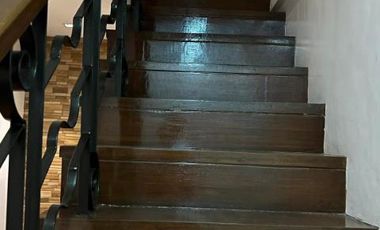 For Sale: 3-Bedroom Townhouse with Parking in A. Santos, Manila