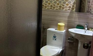 For Sale: 3-Bedroom Townhouse with Parking in A. Santos, Manila