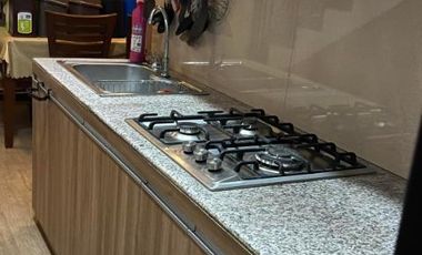 For Sale: 3-Bedroom Townhouse with Parking in A. Santos, Manila