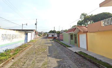 SE VENDE CASA