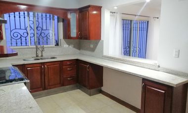 CASA EN RENTA EN VISTANCIA ZONA SUR MONTERREY
