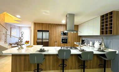 Casa con Acabados PREMIUM en el Fraccionamiento Zibatá, Qro.