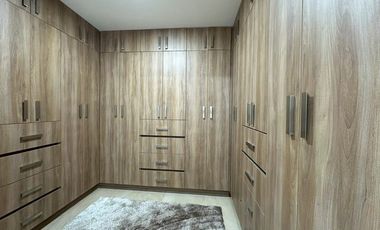 Casa con Acabados PREMIUM en el Fraccionamiento Zibatá, Qro.