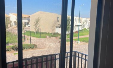 HERMOSA CASA EN RENTA AMUEBLADA EN HACIENDA VALBUENA