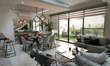 CASA EN VENTA EN PLAYA DEL CARMEN, QUINTANA RORO, CON PRECIO DE OPORTUNIDAD