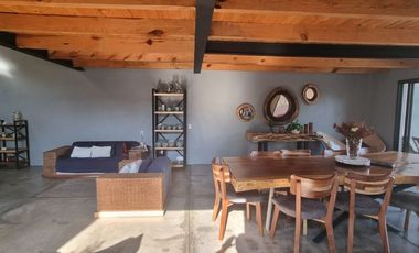 MODERNA CASA EN VENTA, VALLE DE BRAVO