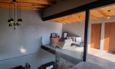 MODERNA CASA EN VENTA, VALLE DE BRAVO