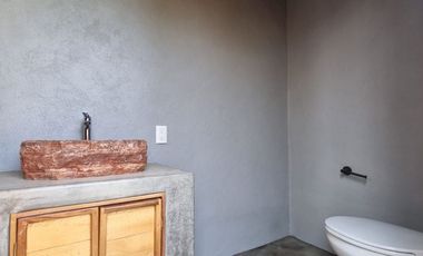 MODERNA CASA EN VENTA, VALLE DE BRAVO