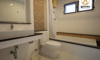 For Rent Ladawan Village, Corner unit with nice garden, Srinakarin Road, Samutprakan.