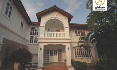 For Rent Ladawan Village, Corner unit with nice garden, Srinakarin Road, Samutprakan.