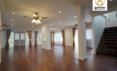 For Rent Ladawan Village, Corner unit with nice garden, Srinakarin Road, Samutprakan.