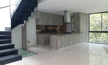 D974A Casa en arriendo en el sector El Atravesado