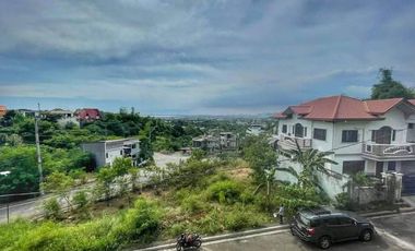 4Bedrooms House and Lot In Taytay Rizal Ready For Occupancy Overlooking City View