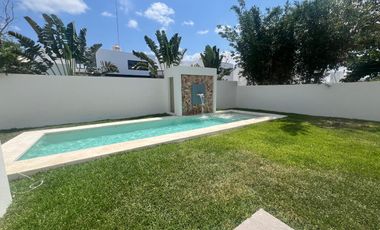 AMPLIA CASA PARA ENTREGA INMEDIATA EN SAN DIEGO CUTZ AL NORTE DE MÉRIDA