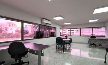 ALQUILER DE OFICINAS AMOBLADAS TODO INCLUIDO- VERSALLES - CALI