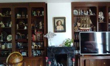 CASA EN UN SOLO NIVEL CERCA DE LOS ENCINOS