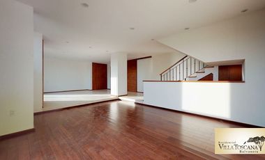 Hermosa Casa en Venta en Balvanera (Villa Toscana) Amplias Áreas Verdes